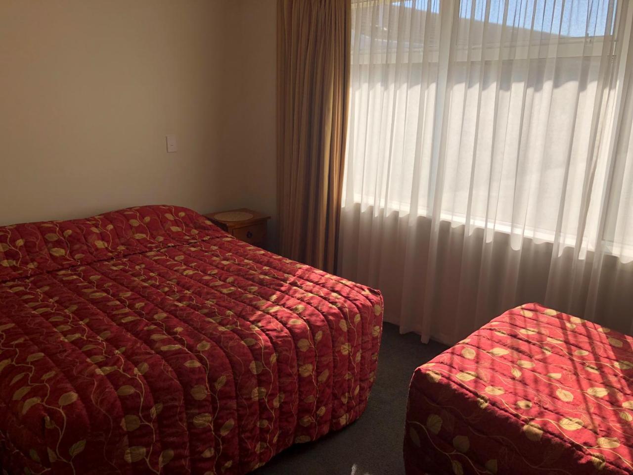 Middlepark Motel Крайстчърч Екстериор снимка