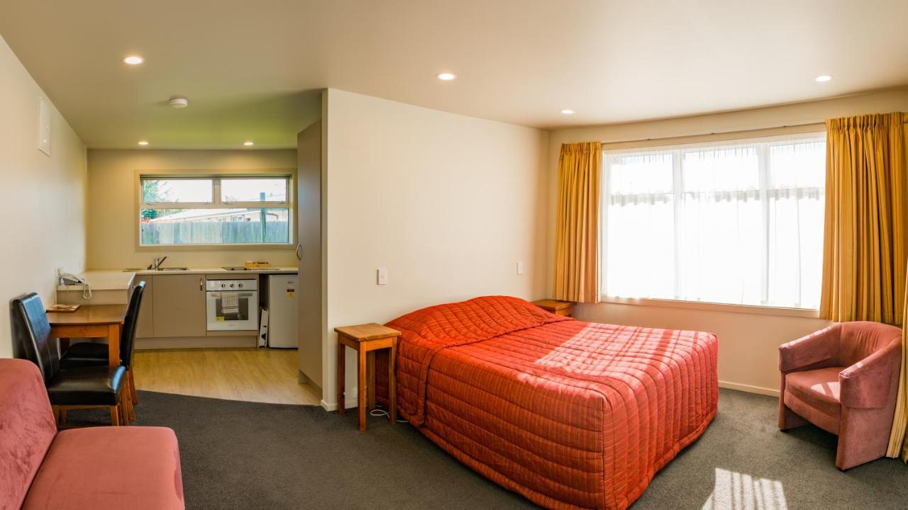 Middlepark Motel Крайстчърч Екстериор снимка